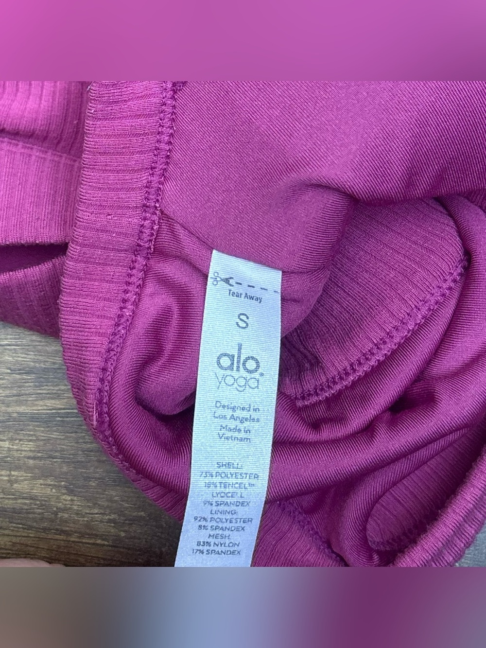 Alo Wellness Bra In Raspberry Sorbet Size Small - Picture 5 of 6